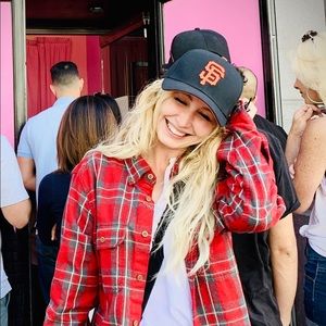 Meet your Posher, Channing